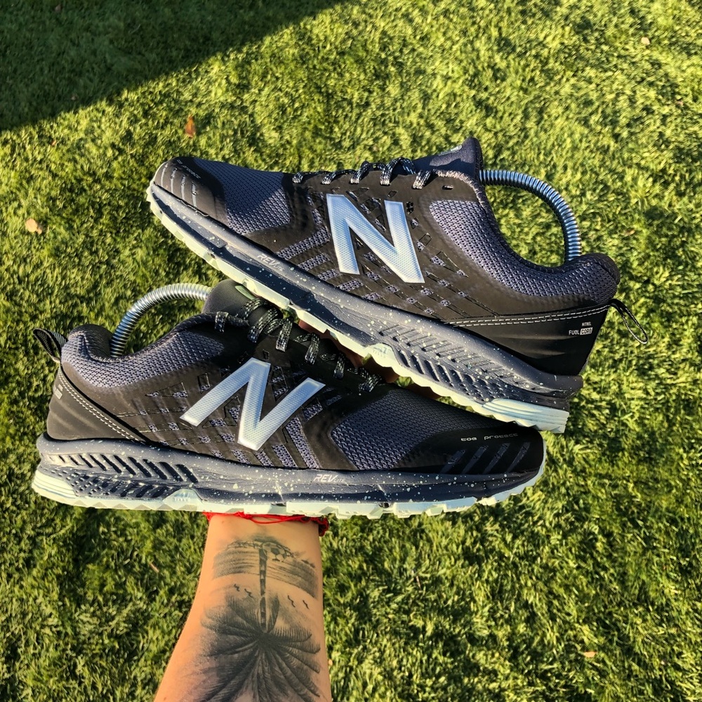 New Balance Women's Size 8.5  FuelCore Nitrel Trail Running Shoes WTNTRLT1